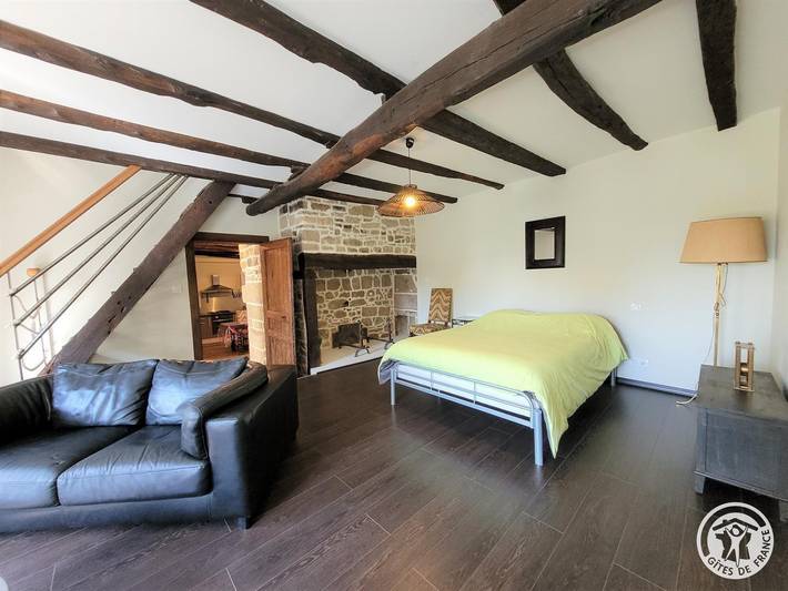 Gîte Le Queyrel in Tudeils, Brive-la-Gaillarde und Umgebung