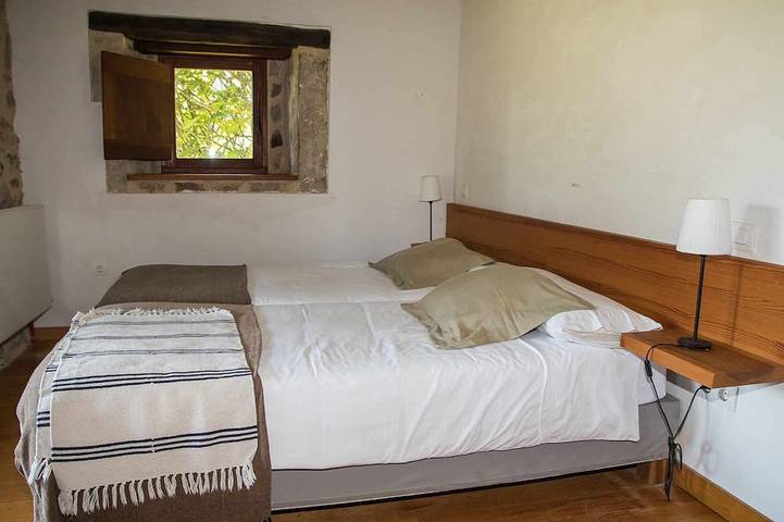 Das Haus von Rubio. Es ist Teil der 4 Häuser von Las Casinas de Linares in Ribadesella, Costa Verde (Spanien)