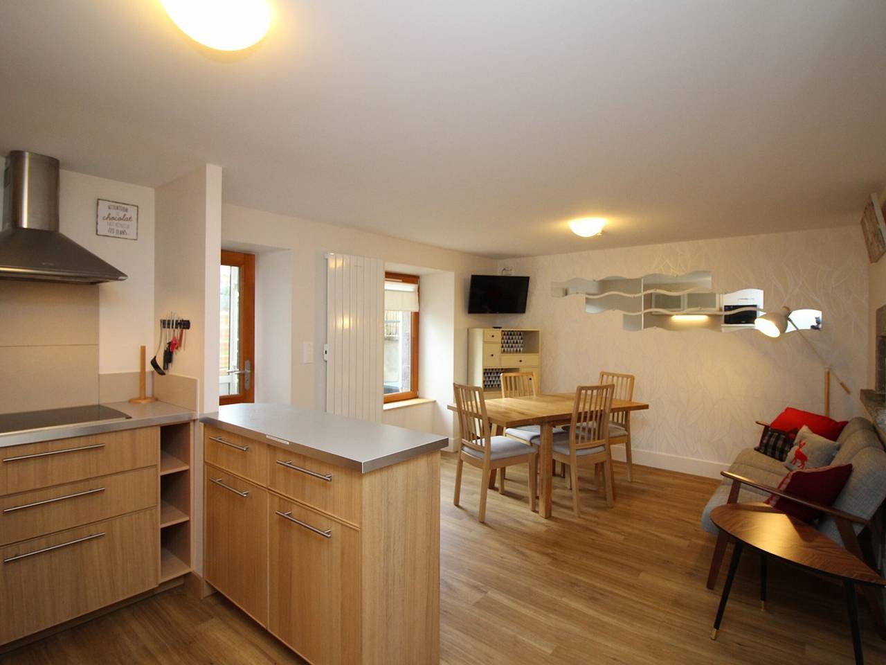 Appartement entier, Appartement 3 pièces avec Wifi à 300 m des Thermes in Mont-Dore, Parc naturel régional des Volcans d'Auvergne