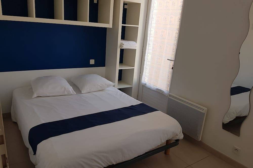 Gite 4 personnes vue patio in Les Sables-d'Olonne, Vendée
