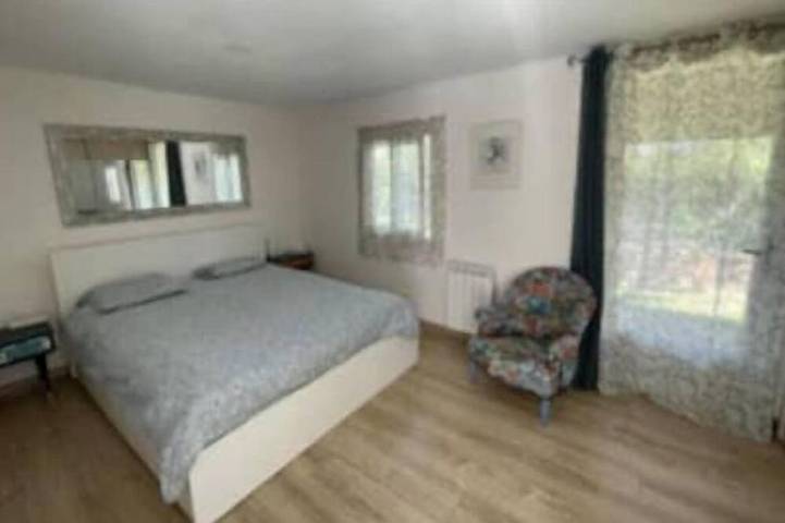 Location de vacances pour 8 personnes, avec jardin à Talais - 2
