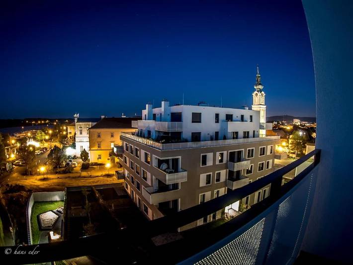 Ferienwohnung für 4 Personen, mit Balkon und Terrasse sowie Ausblick in Tulln an der Donau