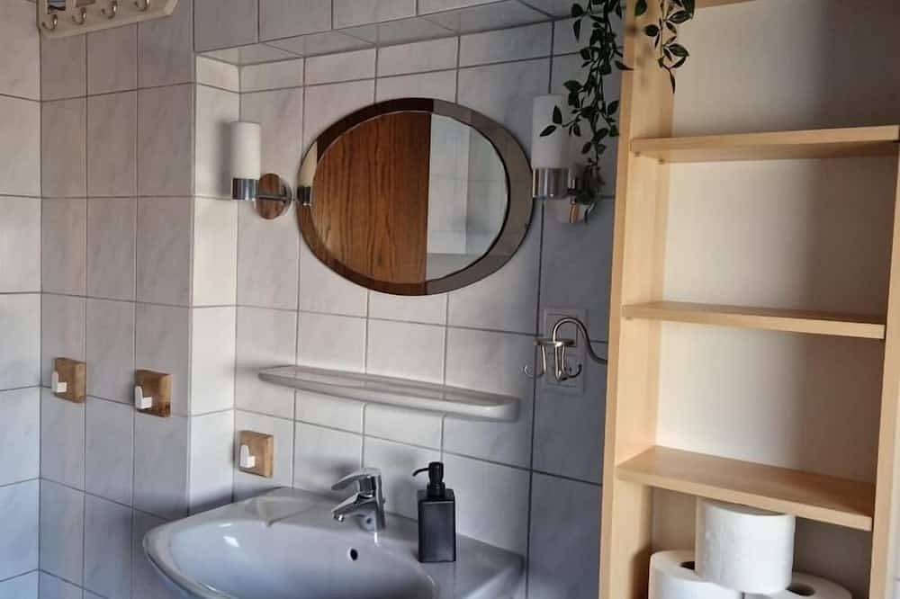 Ganze Wohnung, Neu! Ferienwohnung Beim Hubert in Waldbröl, Oberbergischer Kreis