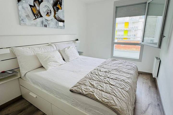 Gîte pour 4 personnes, animaux acceptés à Saint-Genis-Pouilly - 2