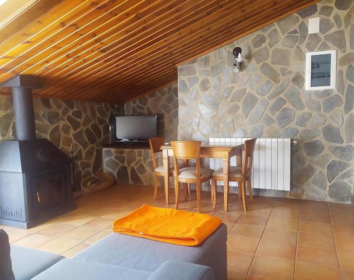 Apartamento de vacaciones para 3 personas, con balcón además de jardín y vistas, Se admiten mascotas - 1