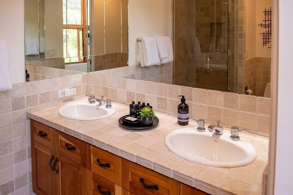 Ganze Wohnung, Ski in/Ski Out Luxury Condo in the Core of Mountain Village Telluride in Mountain Village, Telluride Ski Resort