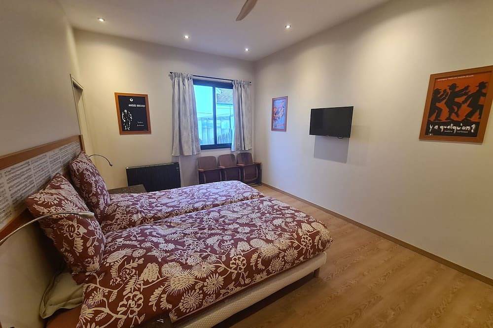 Chambre D’hôte pour 2 Personnes dans La Ferté-Saint-Aubin, Région d'Orléans