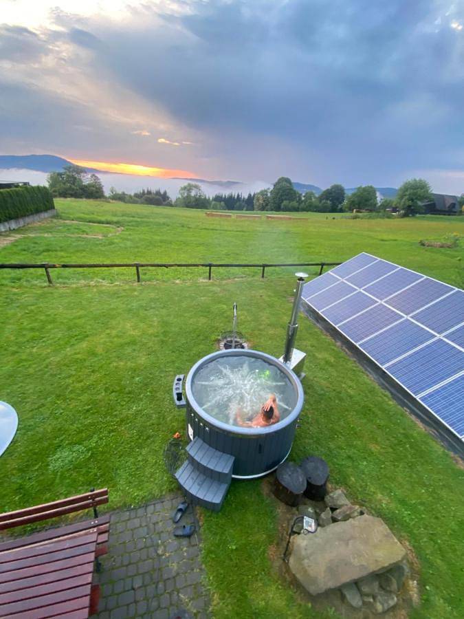 Gîte pour 10 personnes, avec jardin et sauna ainsi que piscine et vue à Pcim - 4