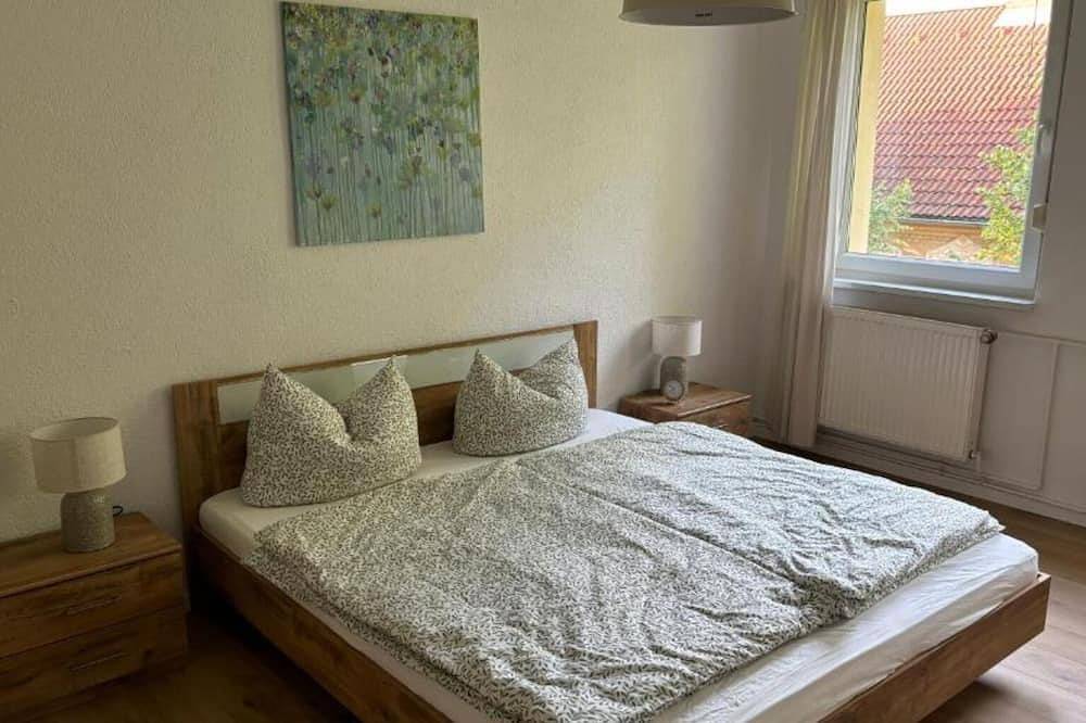 Ganze Wohnung, Bitterfelder Cityapartment im Dichterviertel in Bitterfeld, Bitterfeld-Wolfen