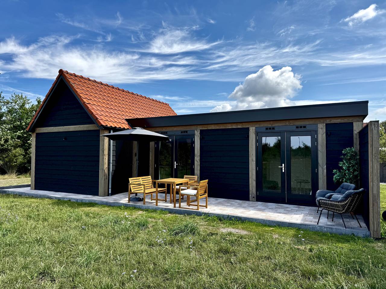 Attractive 4-person holiday home centrally located in Zierikzee in Zierikzee, Costa de Zelanda