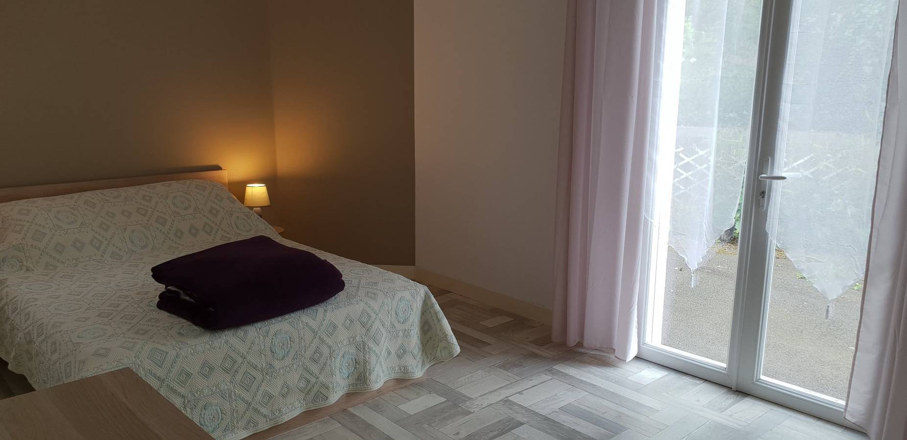 Appartement entier, Loue logement T3 (M1) au rdc avec jardin in Bagnoles-de-l'Orne, Parc naturel régional Normandie-Maine