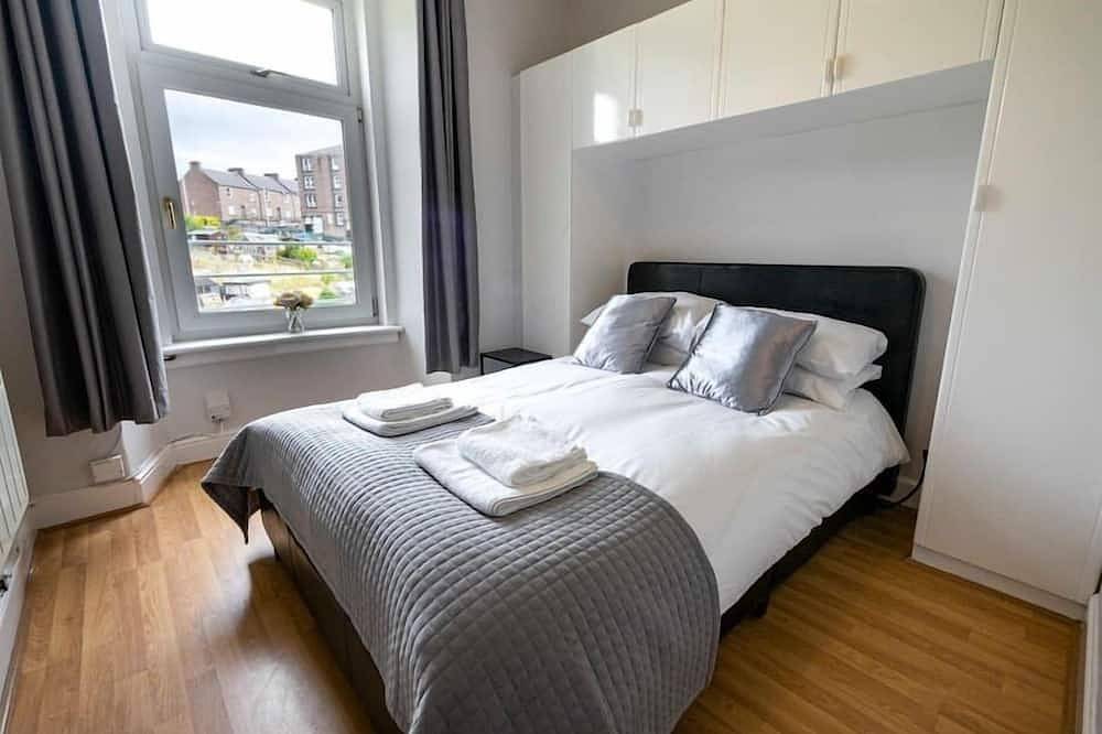 Geheel appartement, ☆ Bright, Modern West-End Apartment ☆ in Dundee, Angus