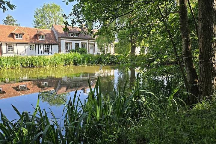Location de vacances pour 6 personnes, avec jacuzzi et jardin à Chéronvilliers