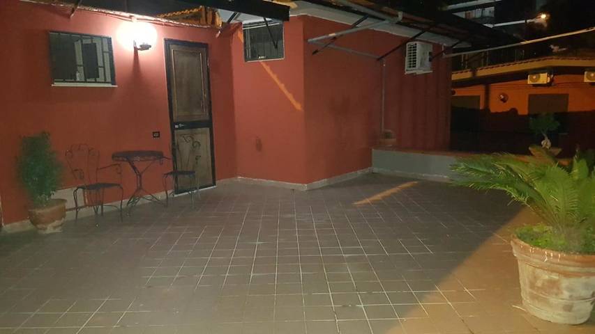 Location de vacances pour 5 personnes, avec jardin à Ercolano - 4