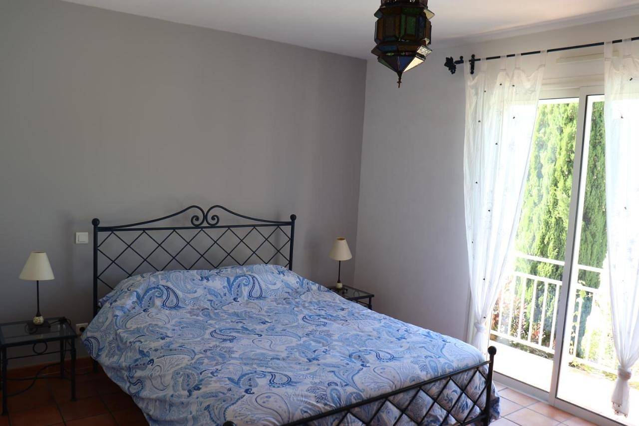 Chambre d’hôte pour 2 personnes avec terrasse in Hérépian, Région de Béziers