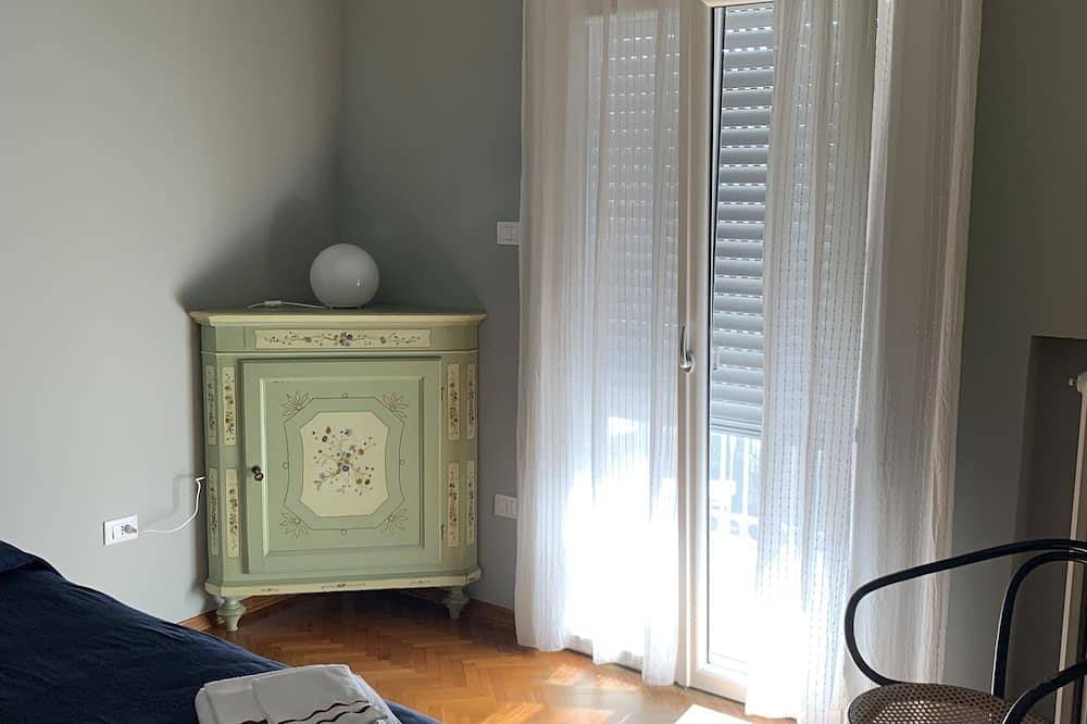 Apartamento entero, Elegante apartamento con jardín - centro histórico adyacente y Hospital Civil in Rávena, Provincia de Ravenna