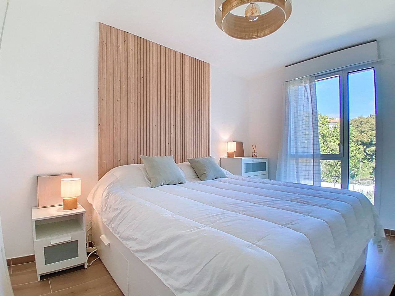 Apartamento entero, Seaside View in Saint-Laurent-du-Var, Costa mediterránea (Francia)