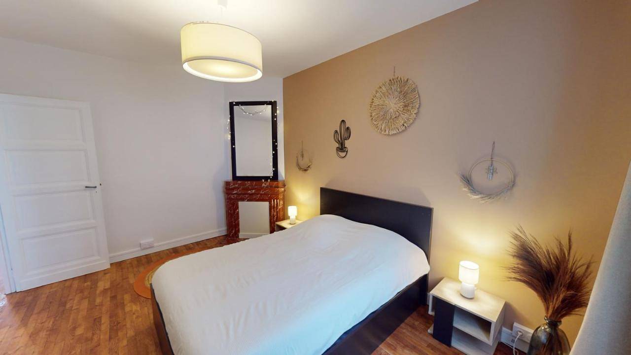 Appartement entier, One-Bedroom Apartment in Valognes, Côte de la Déroute