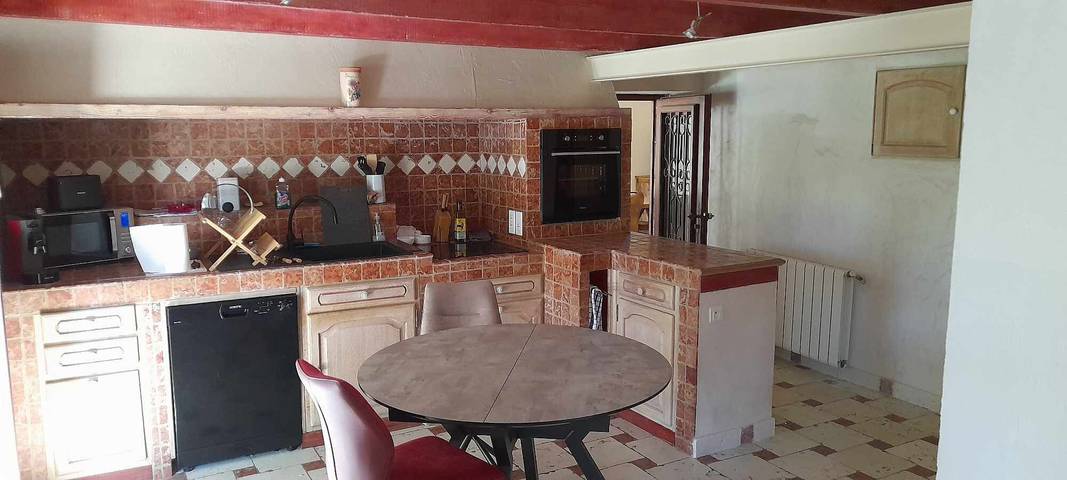 Casa vacanze 'L'Oustau De Maître Potager' con terrazza privata, giardino privato e Wi-Fi in Valréas, Enclave de Valreas