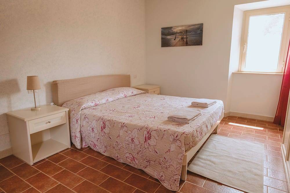 Tramontana - Relax and Nature among the hills of the Marche, Tramontana - Relax e Natura tra le coll in Monsampietro Morico, Fermo Province