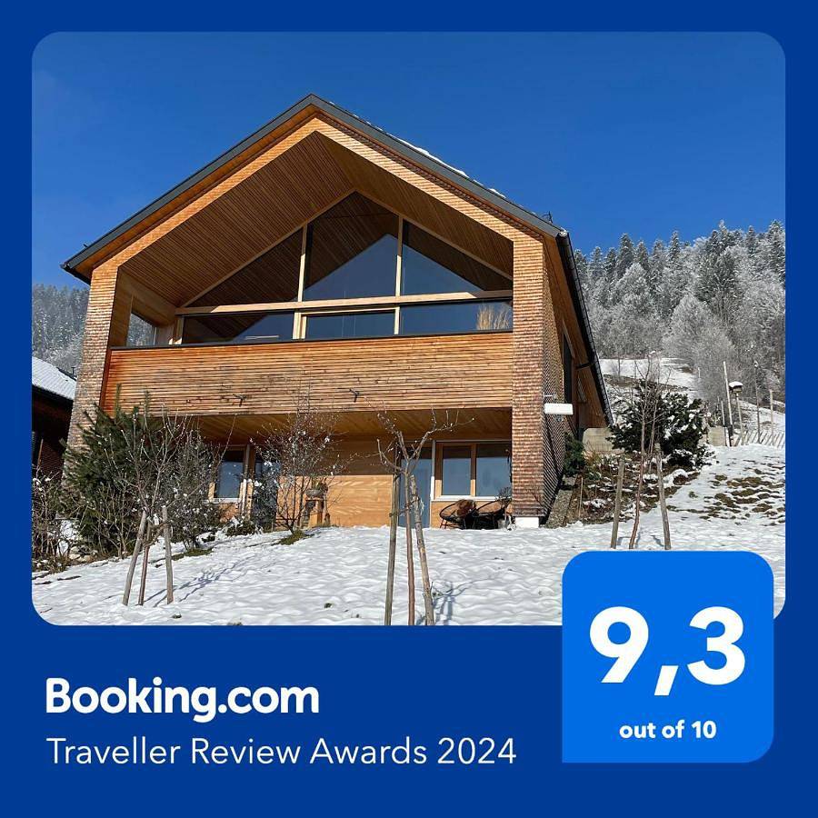 Ganze Wohnung, Apartment with Mountain View in Hittisau, Bodensee-Vorarlberg
