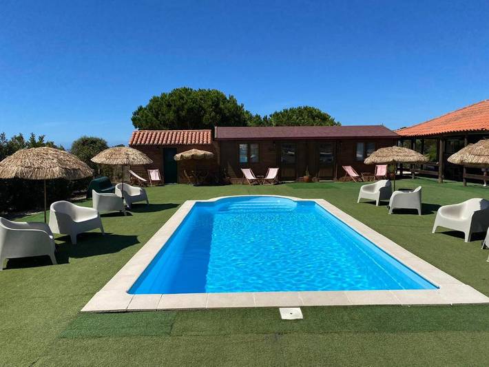 Casa de férias para 4 pessoas, com piscina e jardim e ainda vista em Porto Covo