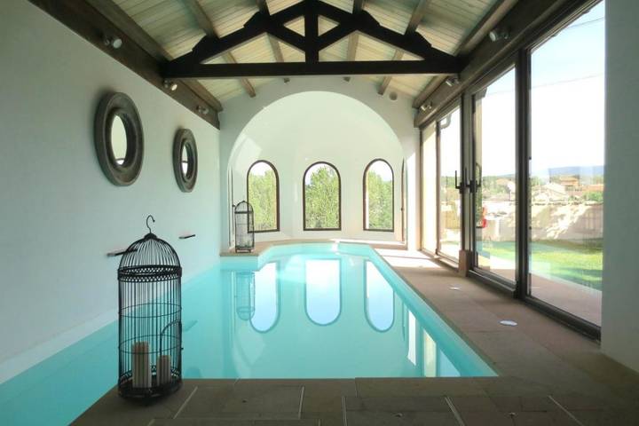 Chalet para 14 personas, con Balcón y Terraza además de Jardín y Piscina en Comarca de Segovia - 2