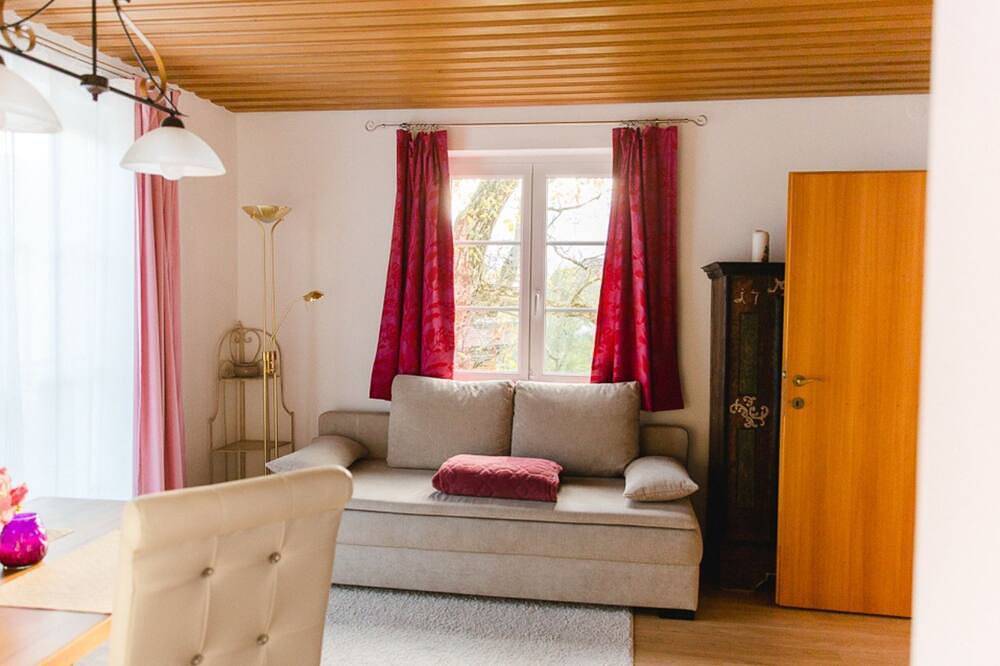 Ganze Wohnung, Ferienwohnung Top 3 - Atterseejuwele am See in Seefeld (Oberösterreich), Steinbach am Attersee