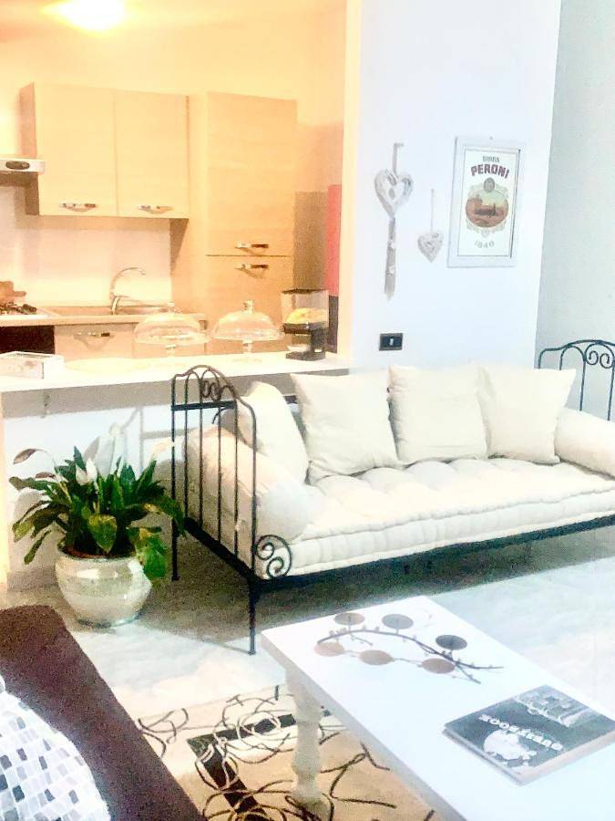 Gîte pour 6 personnes, avec jardin et vue à Orgosolo - 4