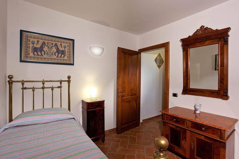 Alquiler A La Semana - Vacaciones En Familia - Hasta 24 Pers. - 3 Casas Rurales in Todi, Provincia de Perugia