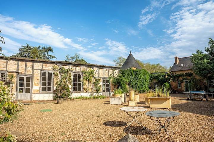 Château pour 10 personnes, avec Jardin dans Maine-et-Loire