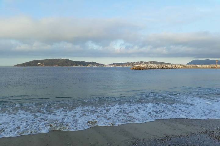 Gîte pour 4 personnes, avec balcon dans Le Mourillon