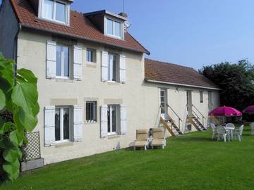 Cottage pour 2 personnes, avec jardin à Graye-sur-Mer