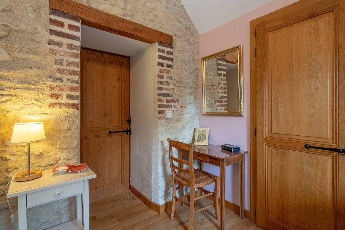 Croix Saint Jean - Suite de deux chambres 4 personnes in Fouchères, Aube