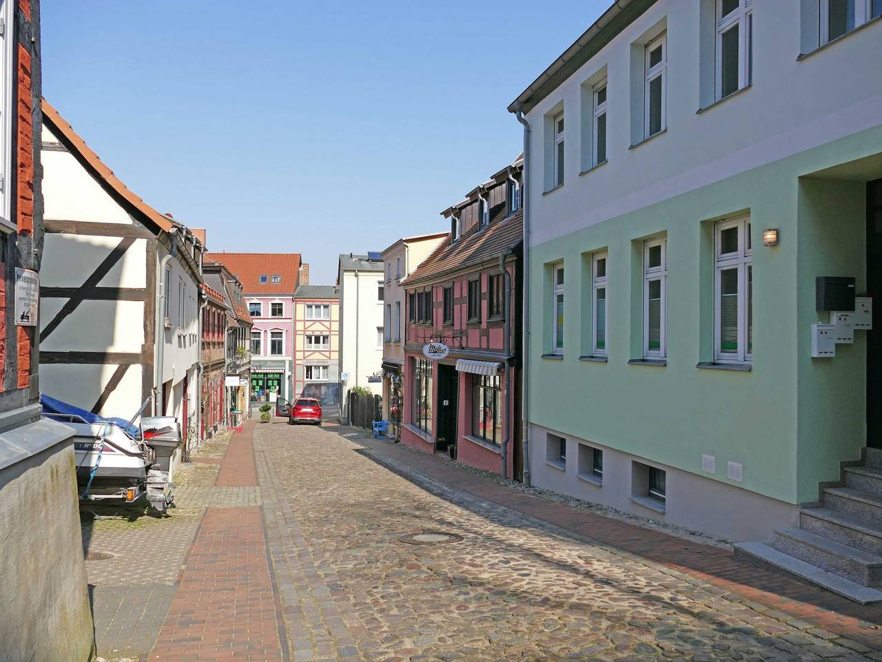 Ganze Ferienwohnung, Ferienwohnung an der Georgenkirche Objekt-Id 121260 in Waren (Müritz), Müritz