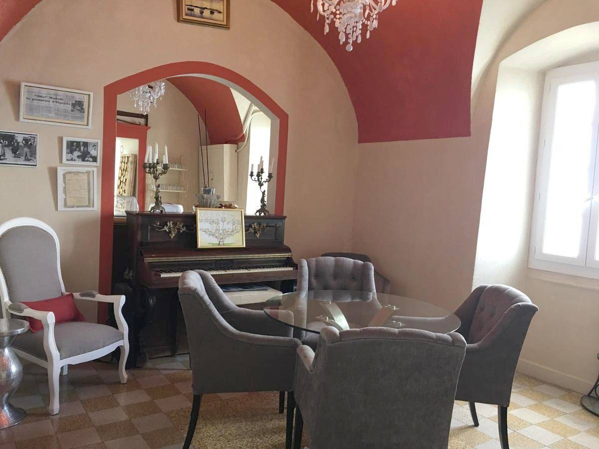 Hotel de la Plage Santa Vittoria in Algajola, Région de Calvi
