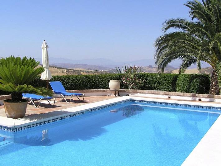 Guest house in a traditional Andalusian country estate in Antequera, Provincia de Málaga