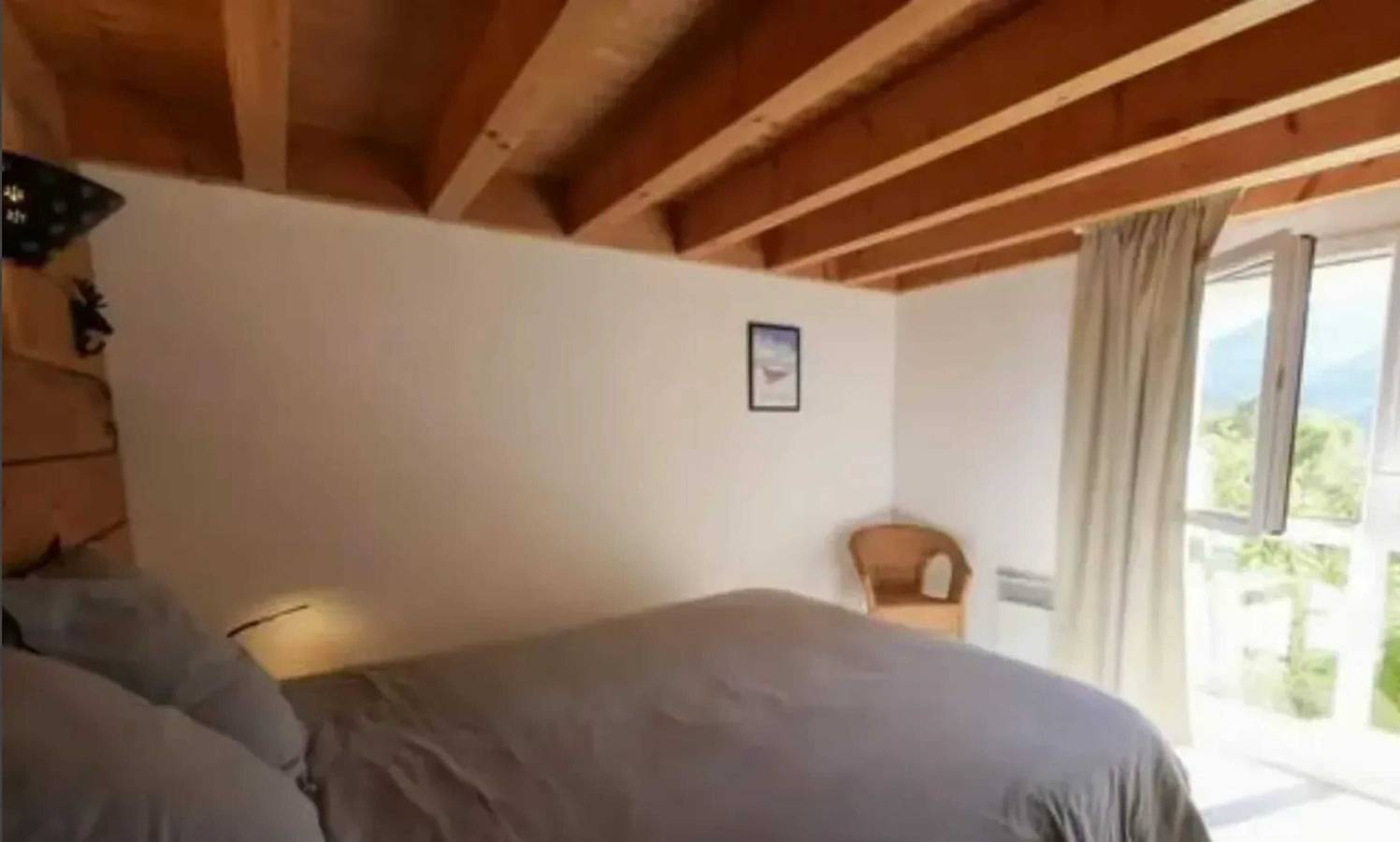 Charming Chalet in Réallon with Stunning Views in Réallon, Écrins National Park