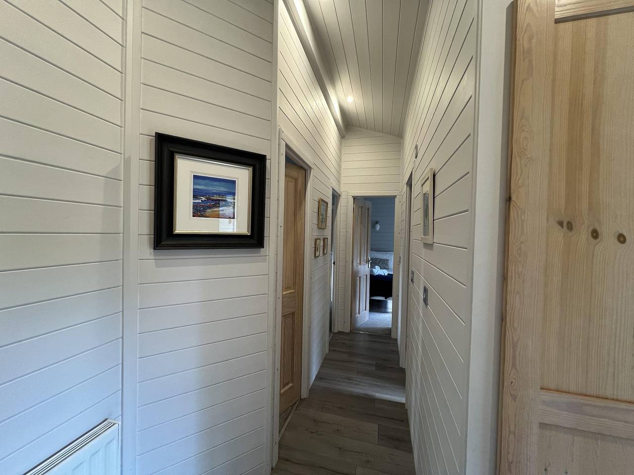 Holly Blue - Cosy wooden lodge, Kippford in Kippford, Dumfries and Galloway