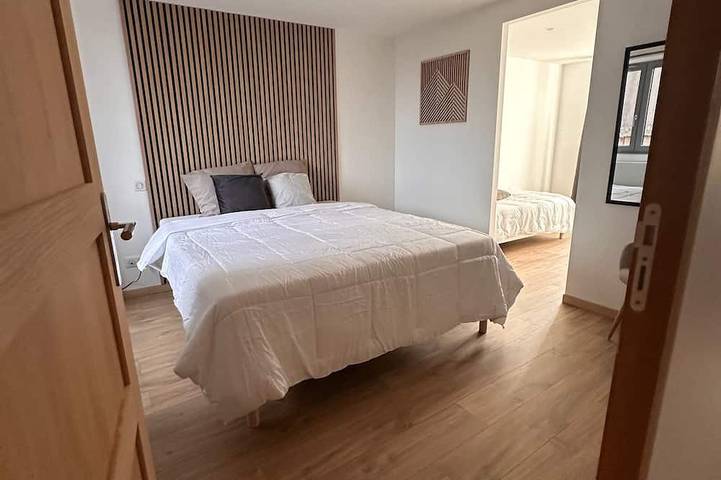Ganze Wohnung, Au petit Langres: Downtown accommodation in Langres, Haute-Marne