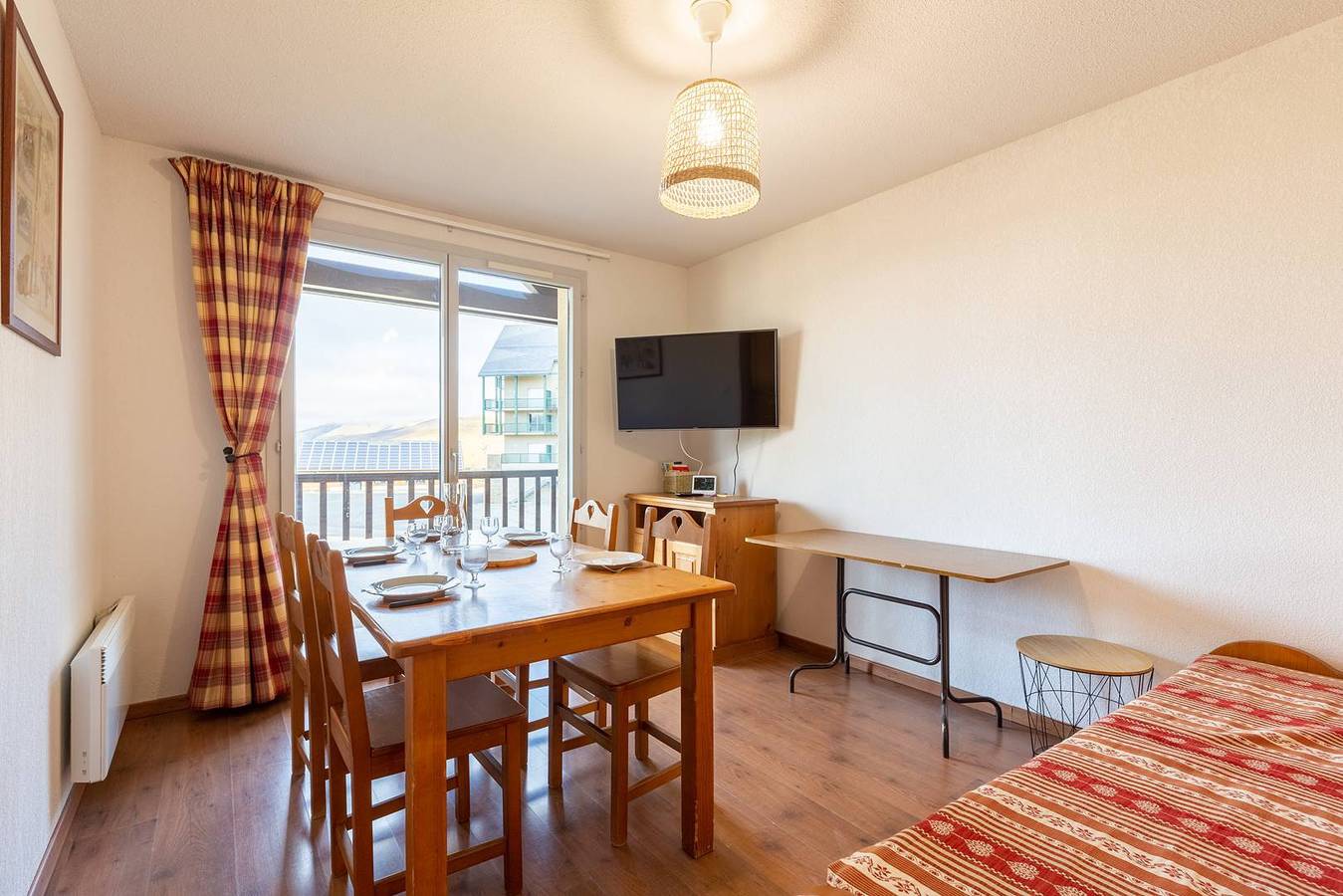 Entire holiday apartment, Grand Appartement à Peyragudes pour 6 personnes in Germ, French Pyrenees