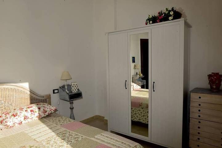 Villa pour 5 personnes, avec Balcon et Jardin à Imperia - 3