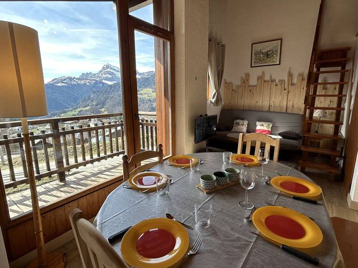 Gîte pour 6 personnes, avec balcon, animaux acceptés à Notre-Dame-de-Bellecombe - 4