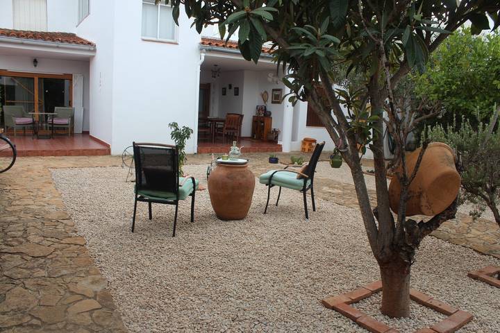 Ferienhaus 'Ca Margarita' mit Bergblick, WLAN und Klimaanlage in Beneixida, Valencia Provinz