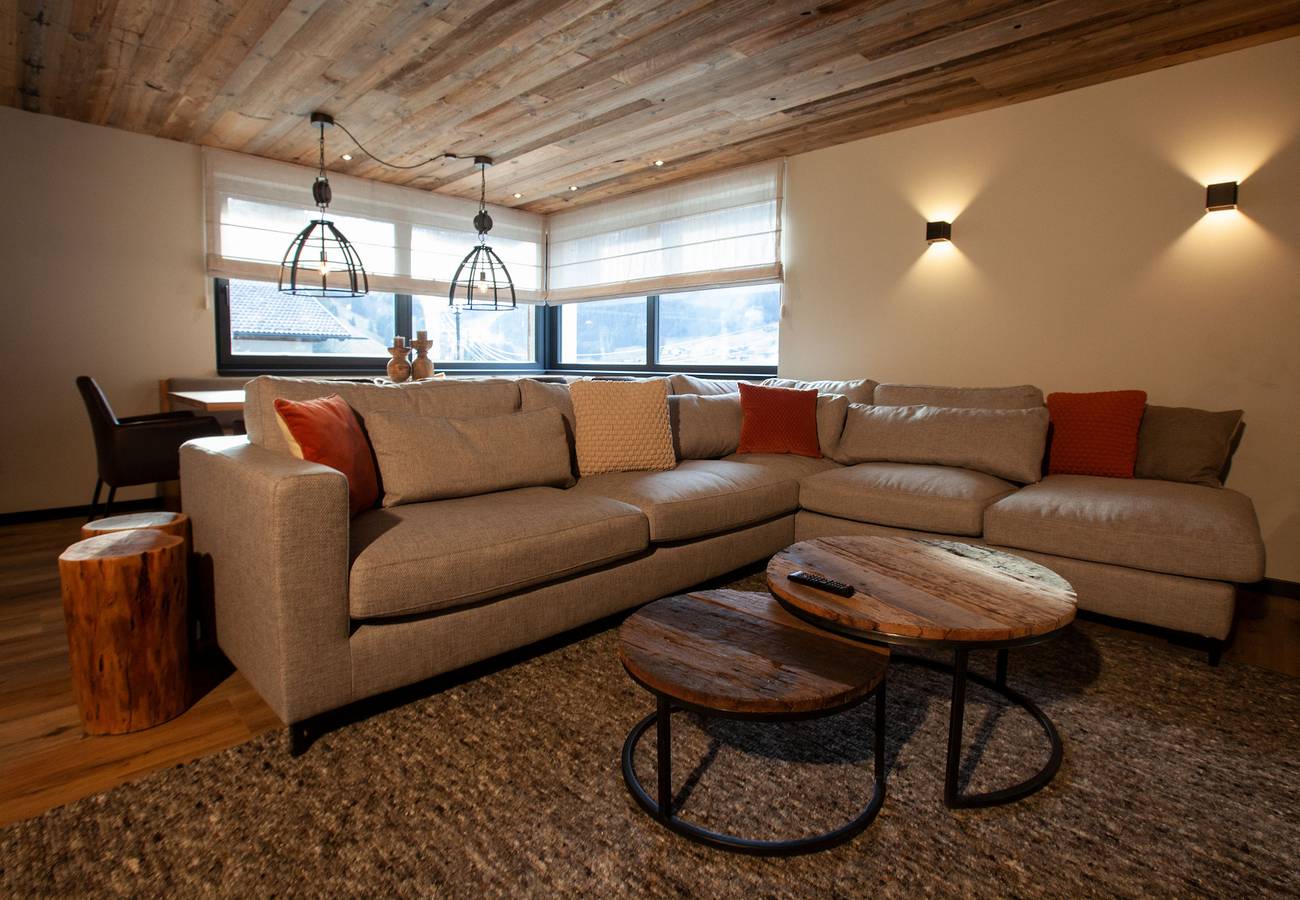 Ganze Wohnung, Ferienwohnung für 11 Personen mit Balkon in Gaschurn, Gaschurn und Umgebung