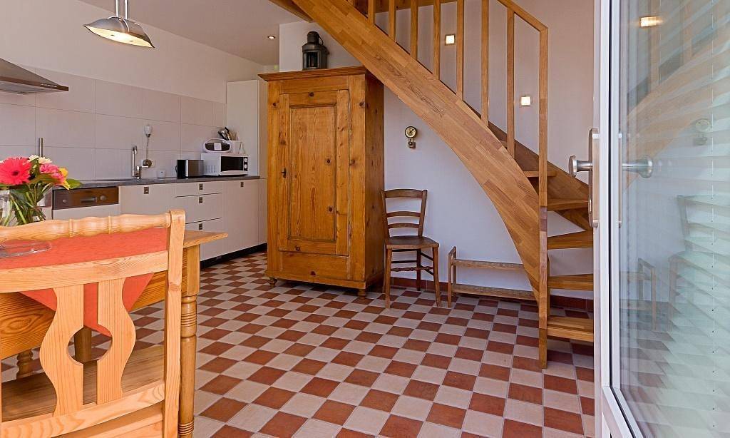 Ganze Wohnung, Ferienwohnung "Kapitänshaus - Atelier" in Althagen, Ahrenshoop