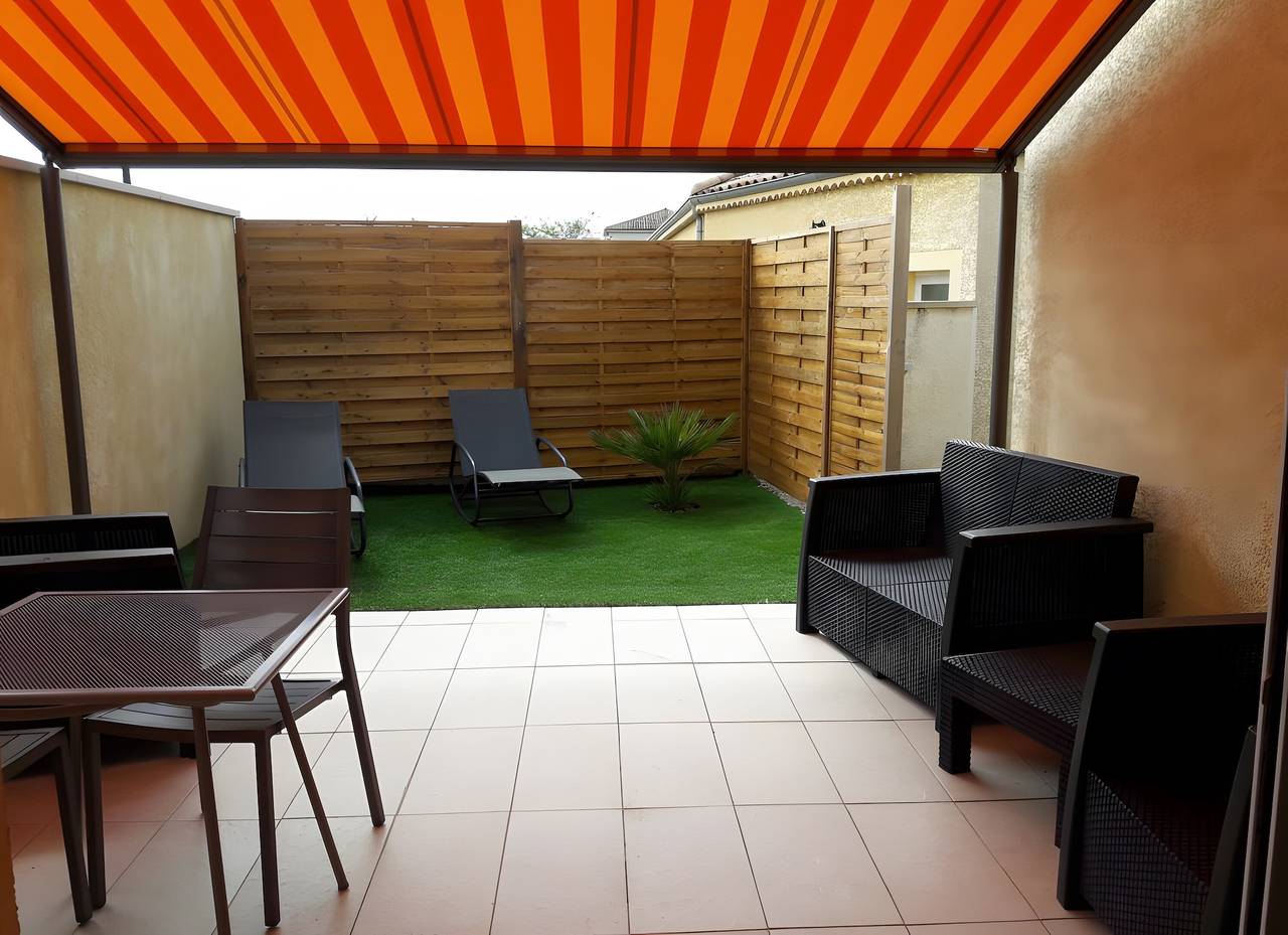 Gîte avec spa privatif et piscine in Pont-de-l'Isère, Région de Valence