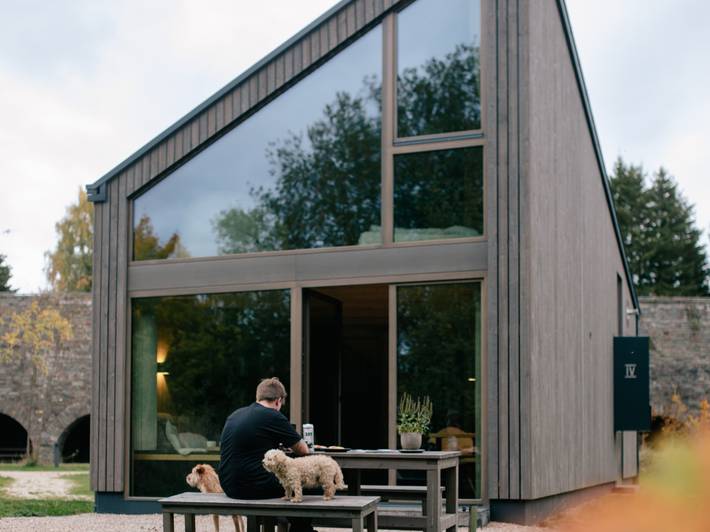 Luxus-Ferienhaus für 2 Personen, mit Sauna und Terrasse, mit Haustier in der Eifel