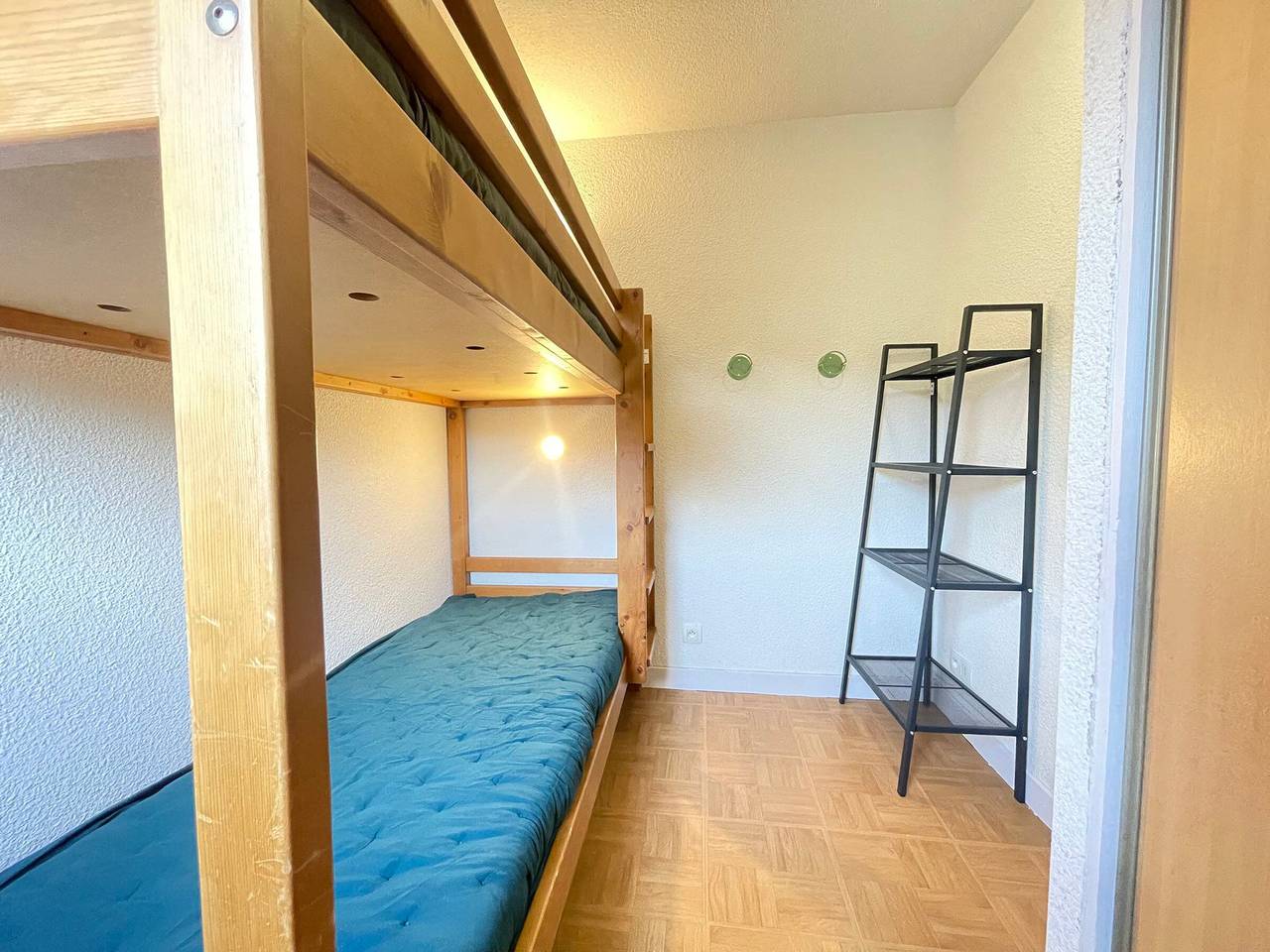 Apartamento entero, Apartamento para 6 pers. con piscina al pie de las pistas in Flumet, Albertville region