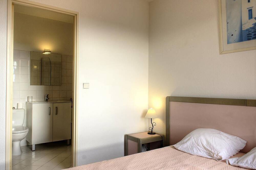 L'Escaou Quatre - Coursegoules in Coursegoules, Region de Cannes